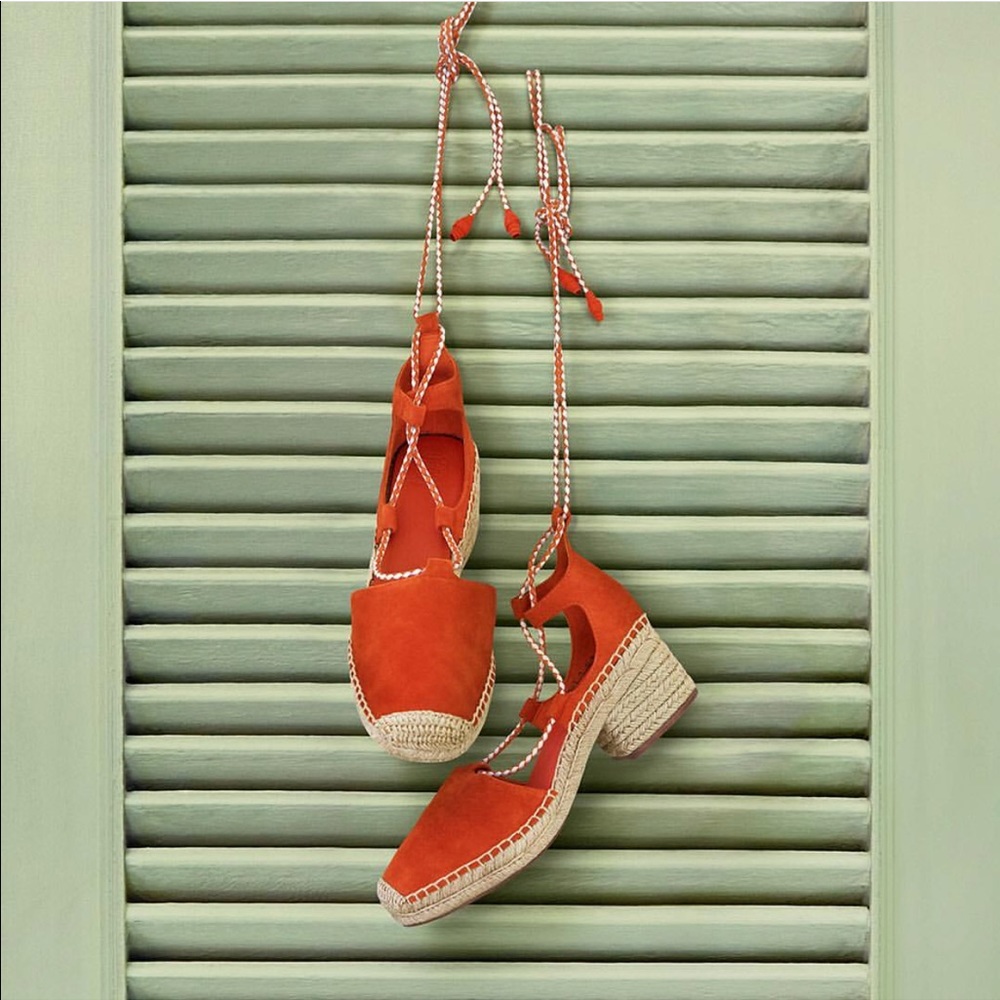 Tory Burch Summer Espadrilles!Orange make u happy!